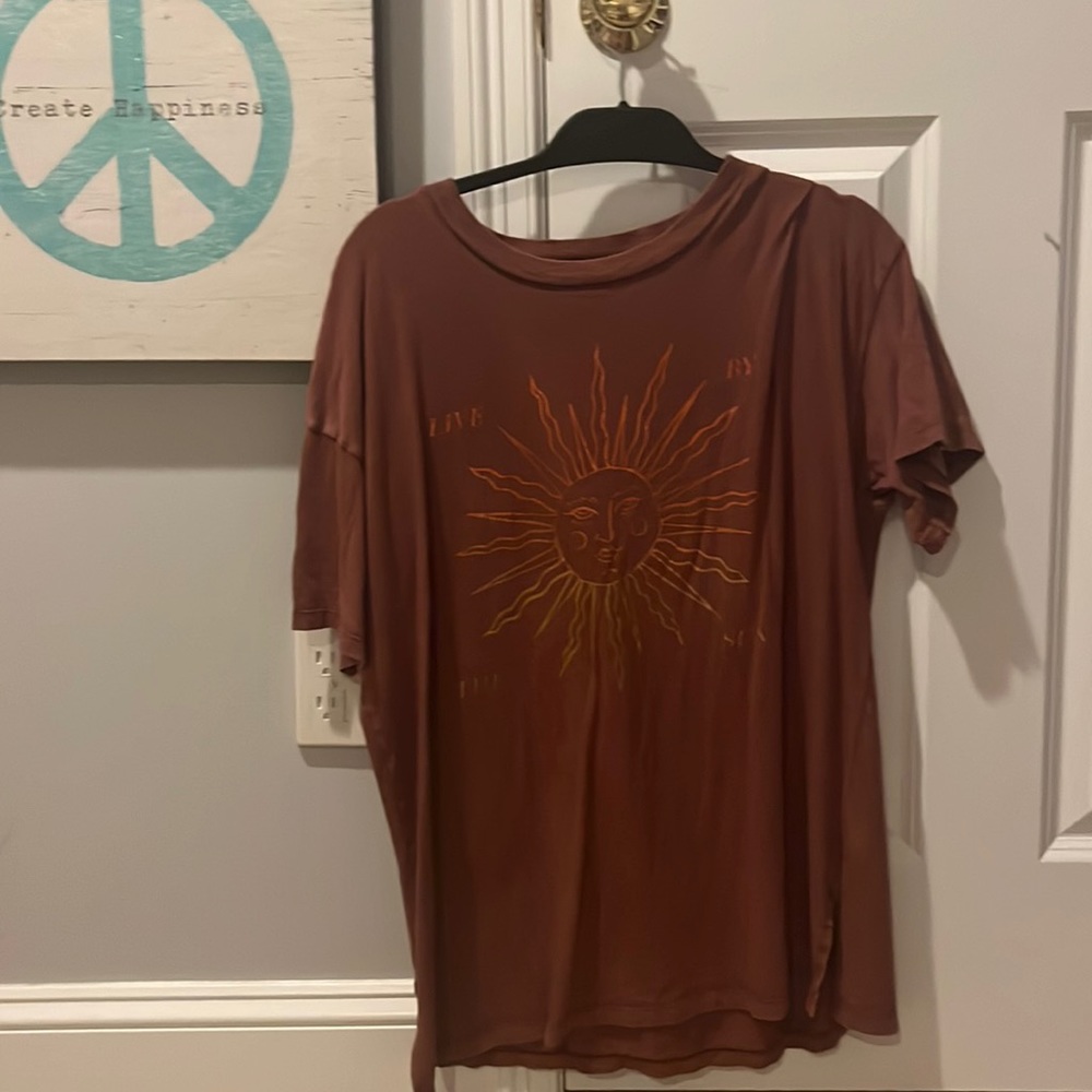 American Eagle Oversized Tee